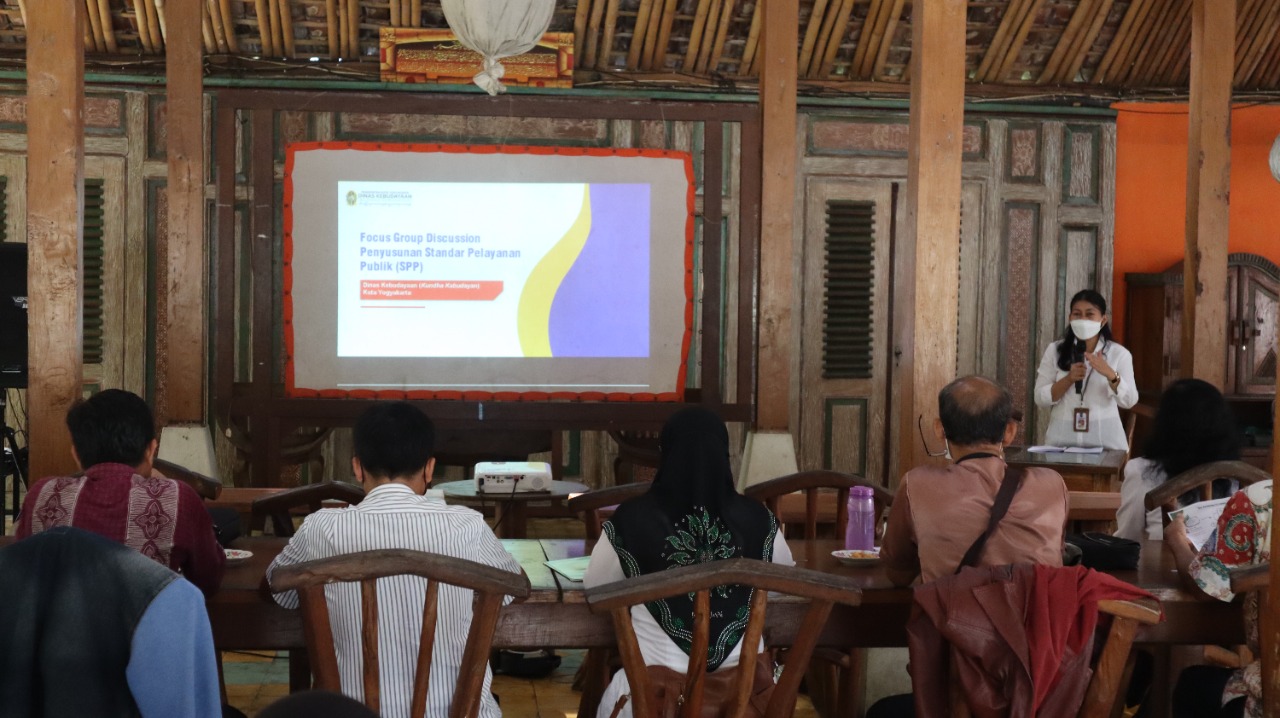 Forum Group Discussion (FGD) Penyusunan Standar Pelayanan Publik (SPP) Dinas Kebudayaan (Kundha Kabudayan) Kota Yogyakarta