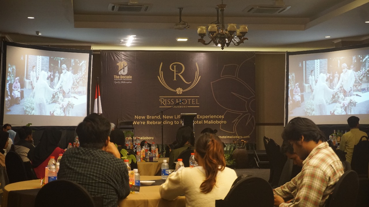 Merayakan usia ke 10 Tahun, Riss Hotel Malioboro Melaksanakan Rebranding