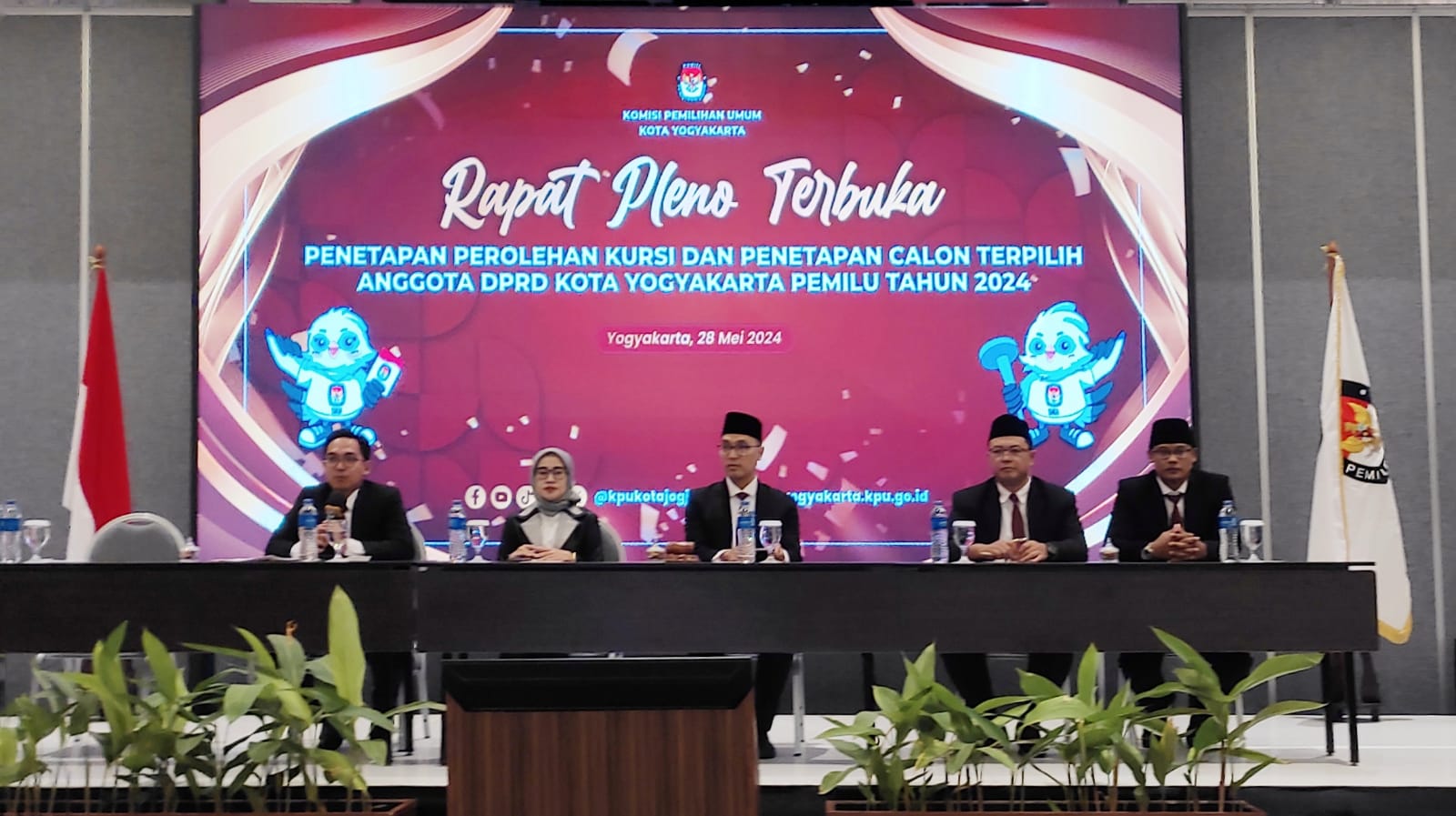 Tetapkan Calon Legislatif Terpilih, KPU Kota Yogyakarta Gelar Rapat Pleno